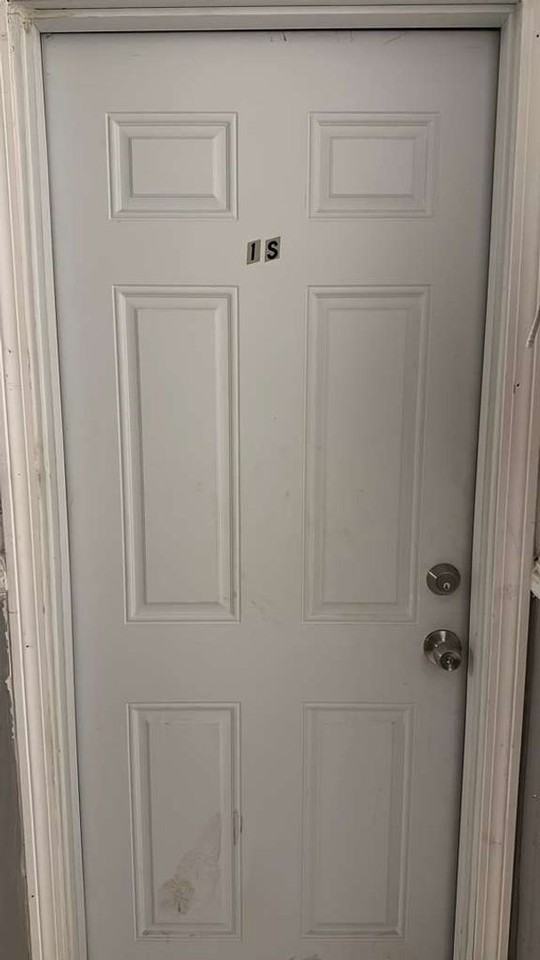 27 Hickory St - Photo 2 of 7