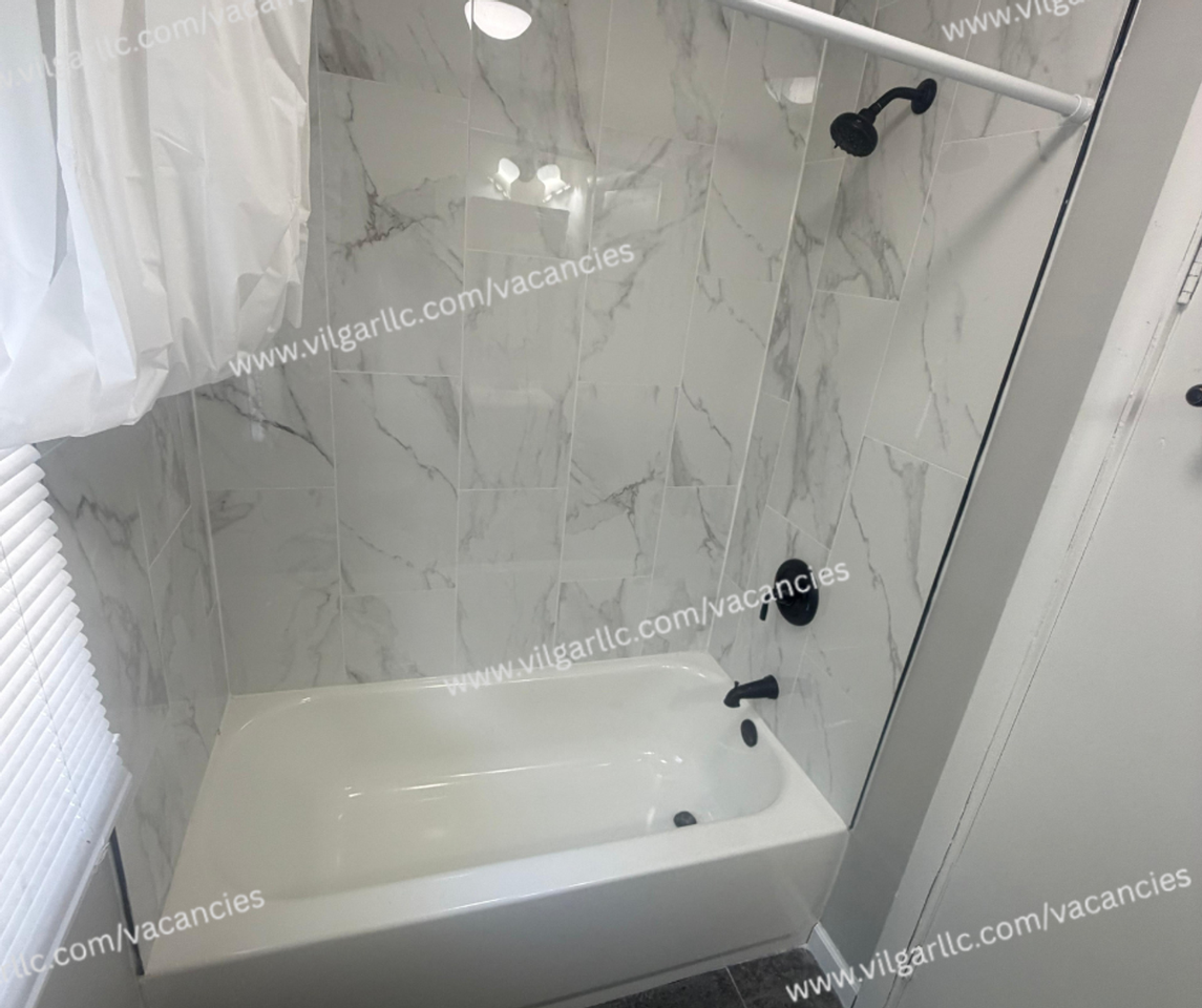 321 Grove St - Photo 5 of 30