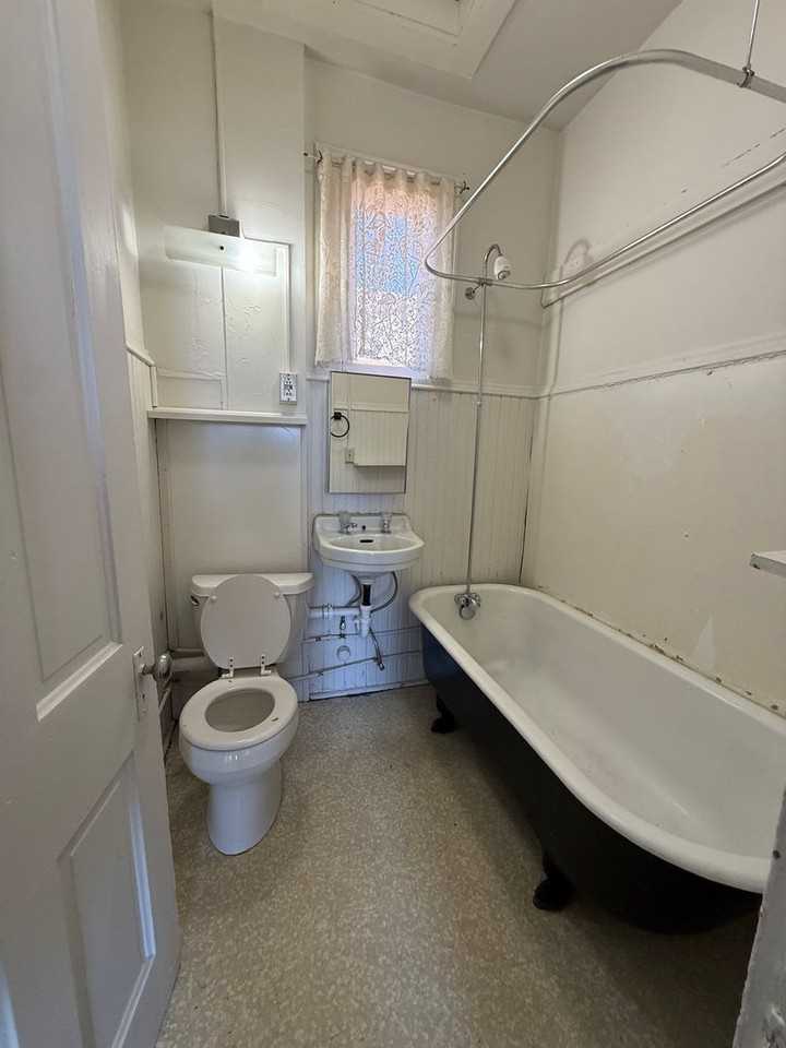 207 S Crystal St - Photo 6 of 16