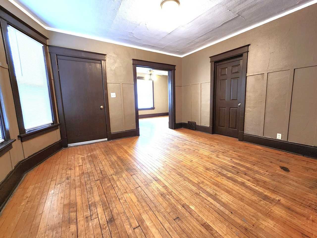 3156 N 1st St - Photo 5 of 11