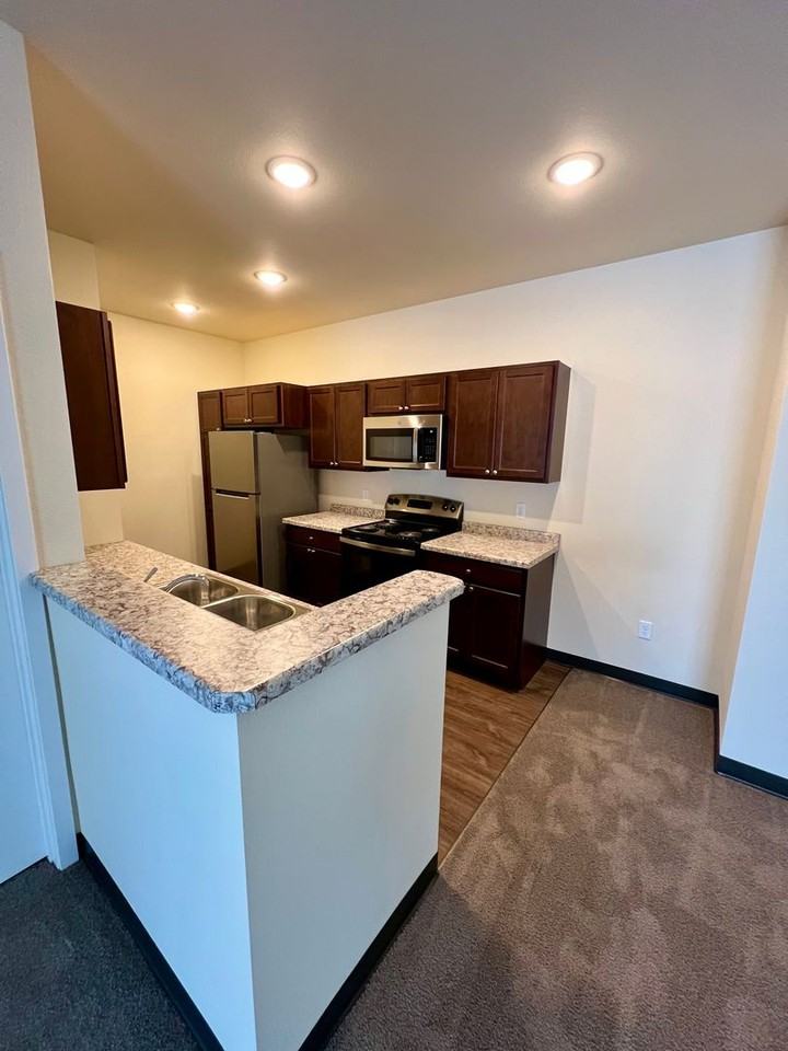 Brand New! One to Three Bedroom Units located at 717 Meridian Dr in Plover - Photo 5 of 12