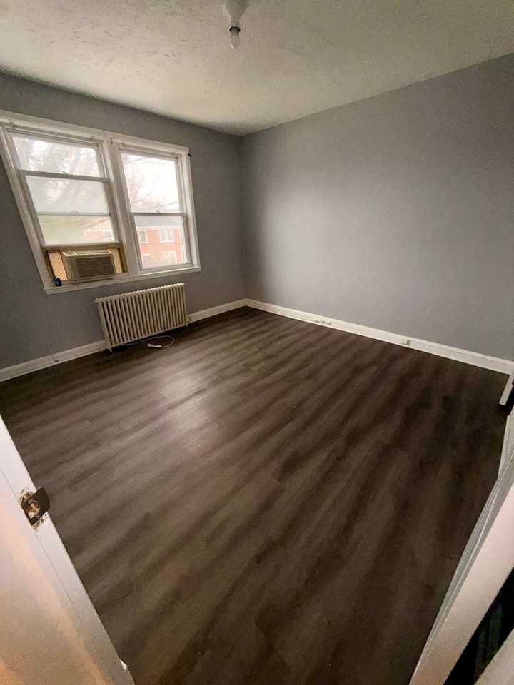 4002 Edgewood Rd - Photo 6 of 9