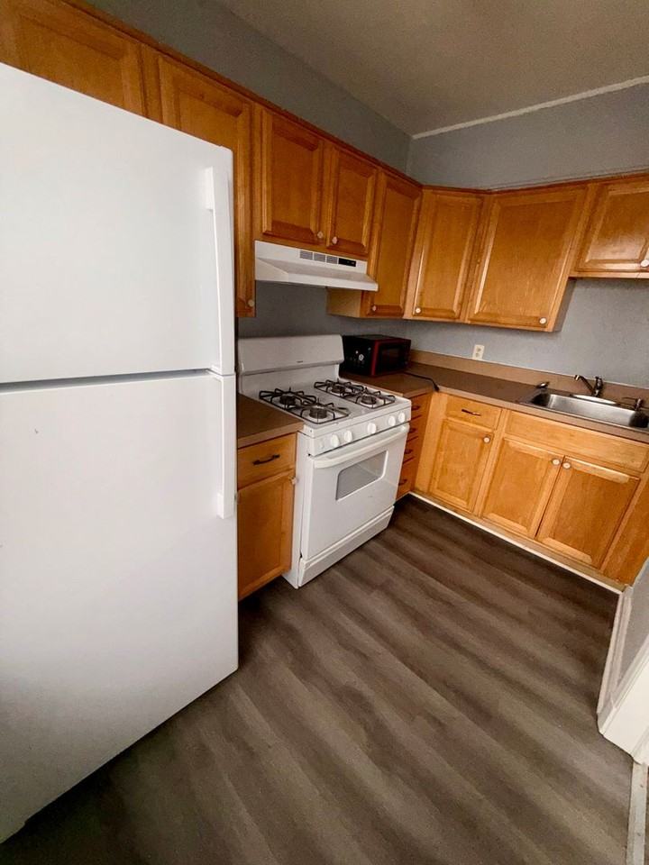 4002 Edgewood Rd - Photo 7 of 9