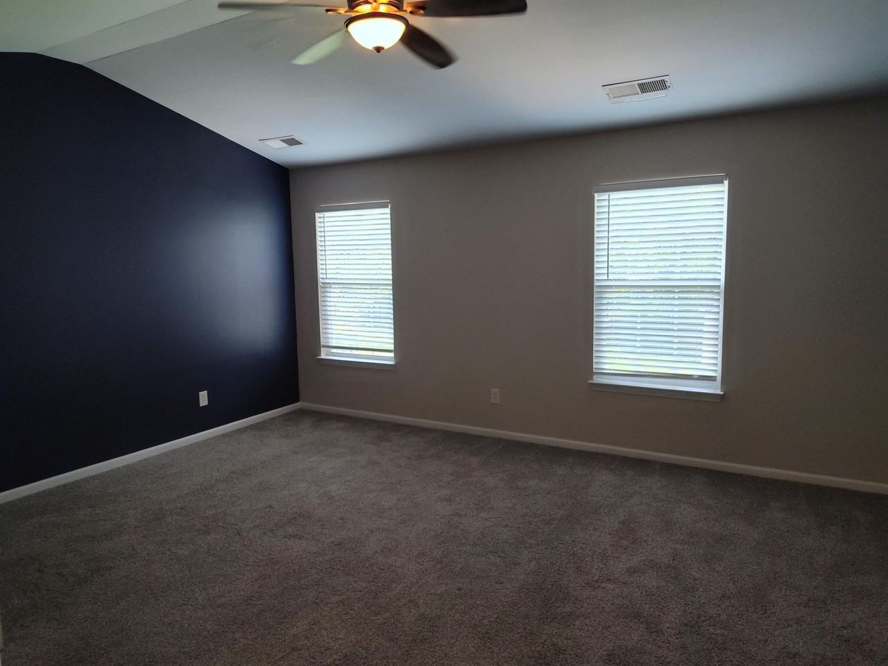 8708 Sedgeburn Dr - Photo 6 of 17