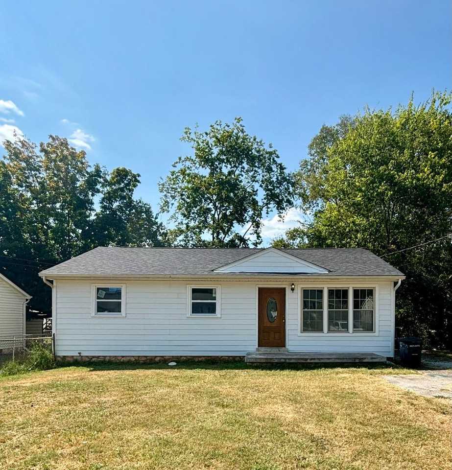 1733 Holly Dr - Photo 6 of 6