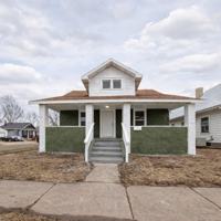 featured image of 17 N 11th Ave