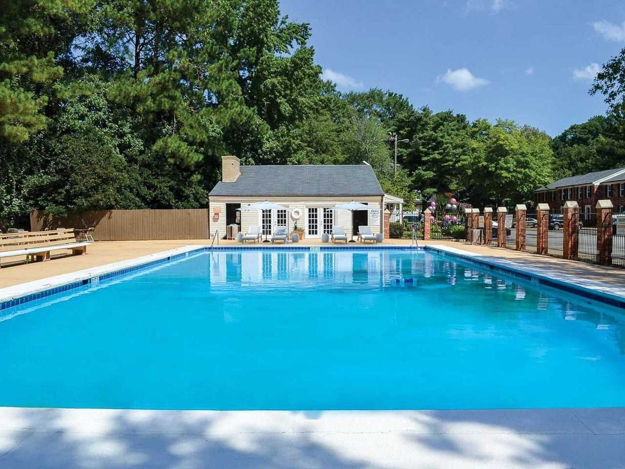 Covington Square Townhomes - Photo 6 of 13