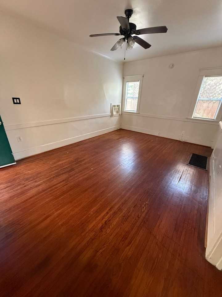 1614 E Broadway - Photo 6 of 7