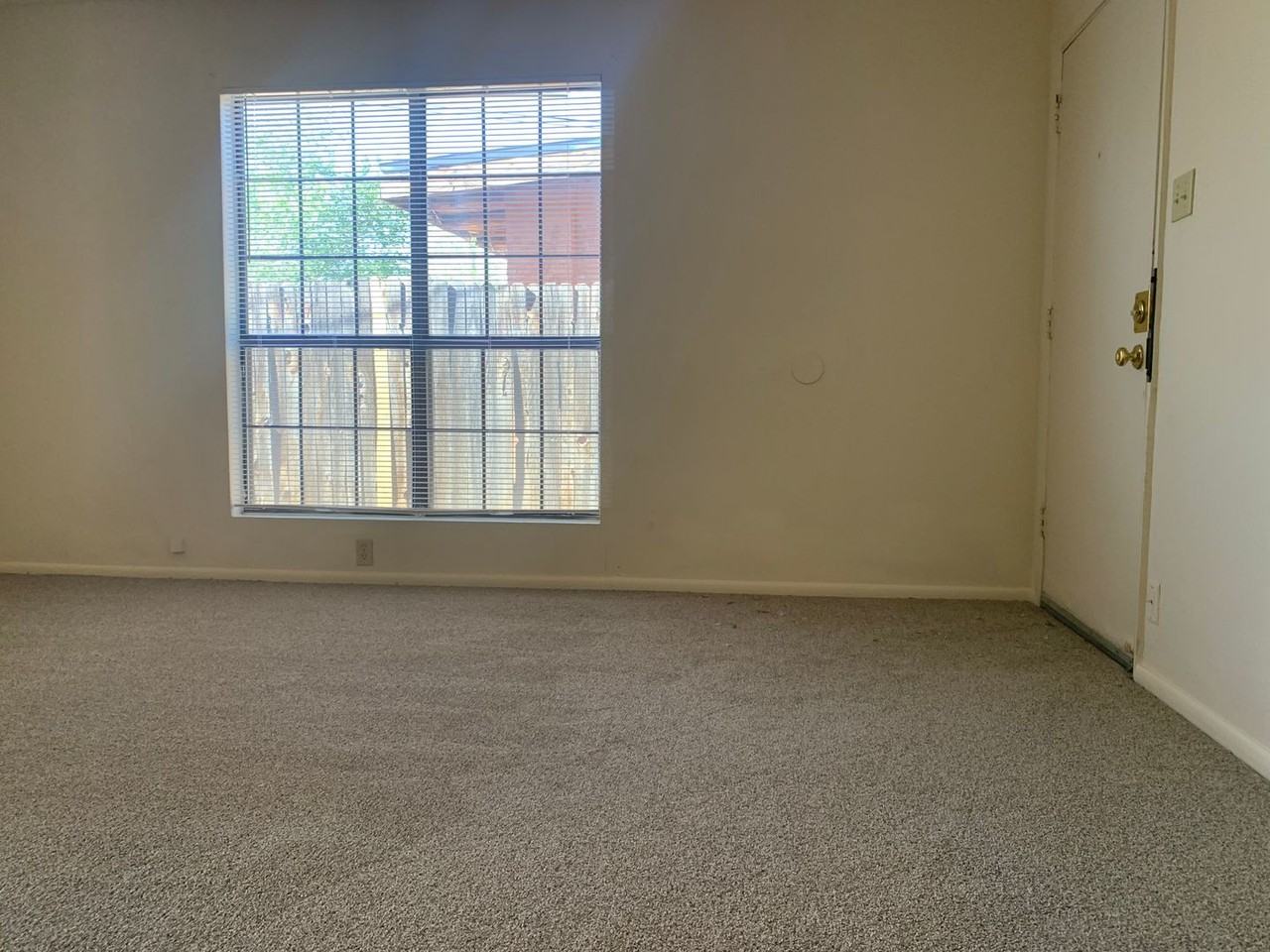 157 Mesilla St NE - Photo 3 of 20