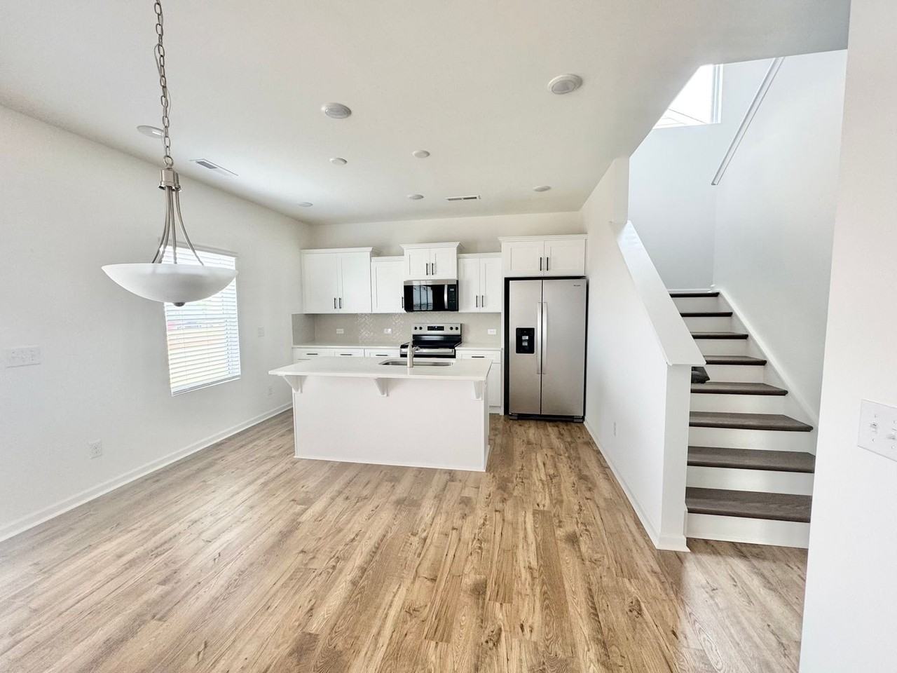 190 Ocelot Ln - Photo 2 of 20