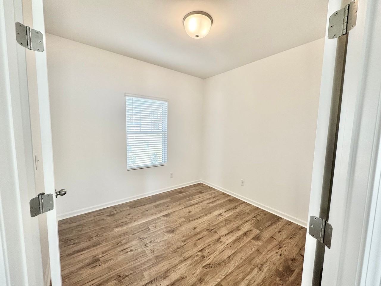 190 Ocelot Ln - Photo 4 of 20