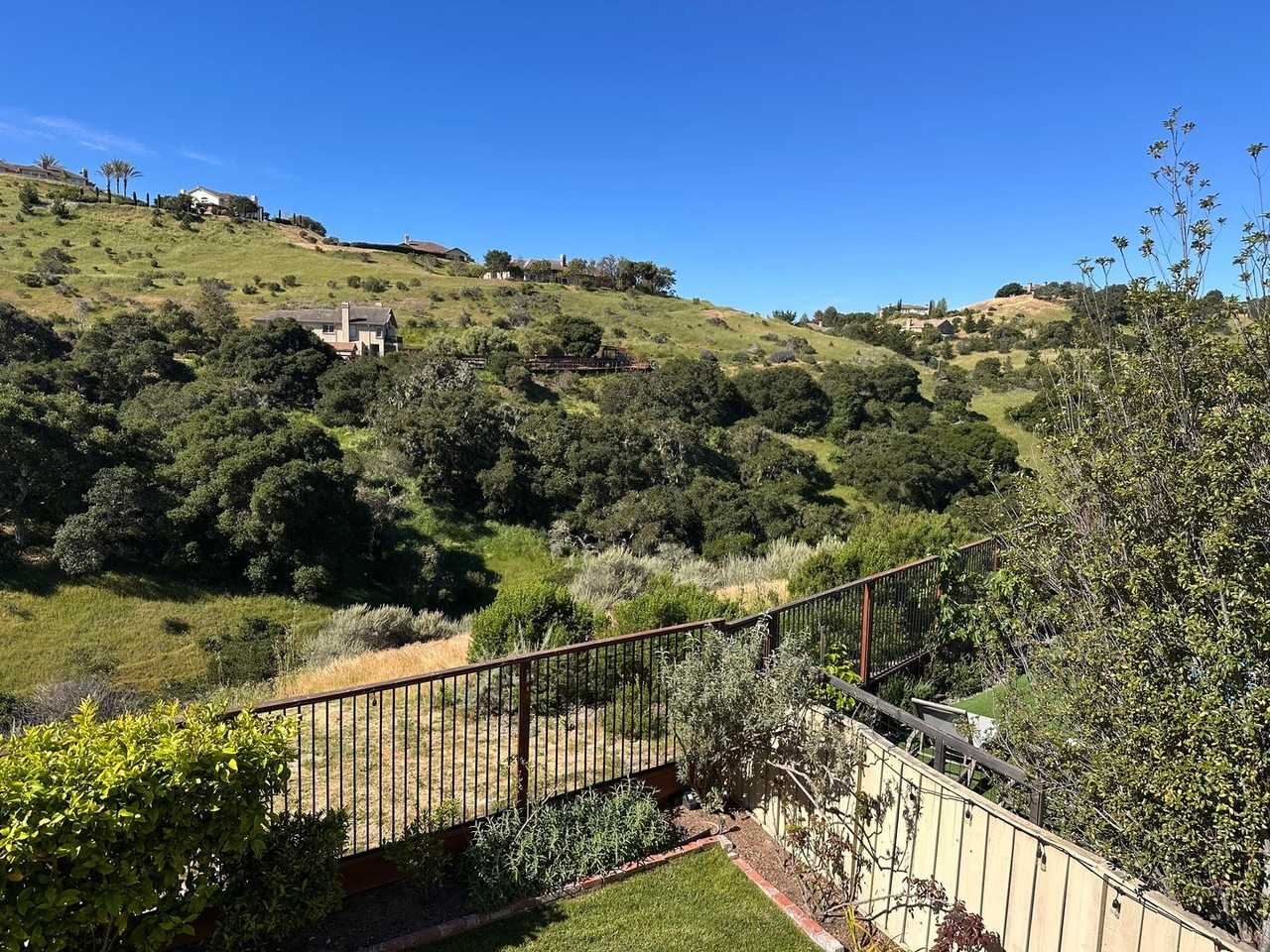 19623 Bavella Ct - Photo 7 of 27