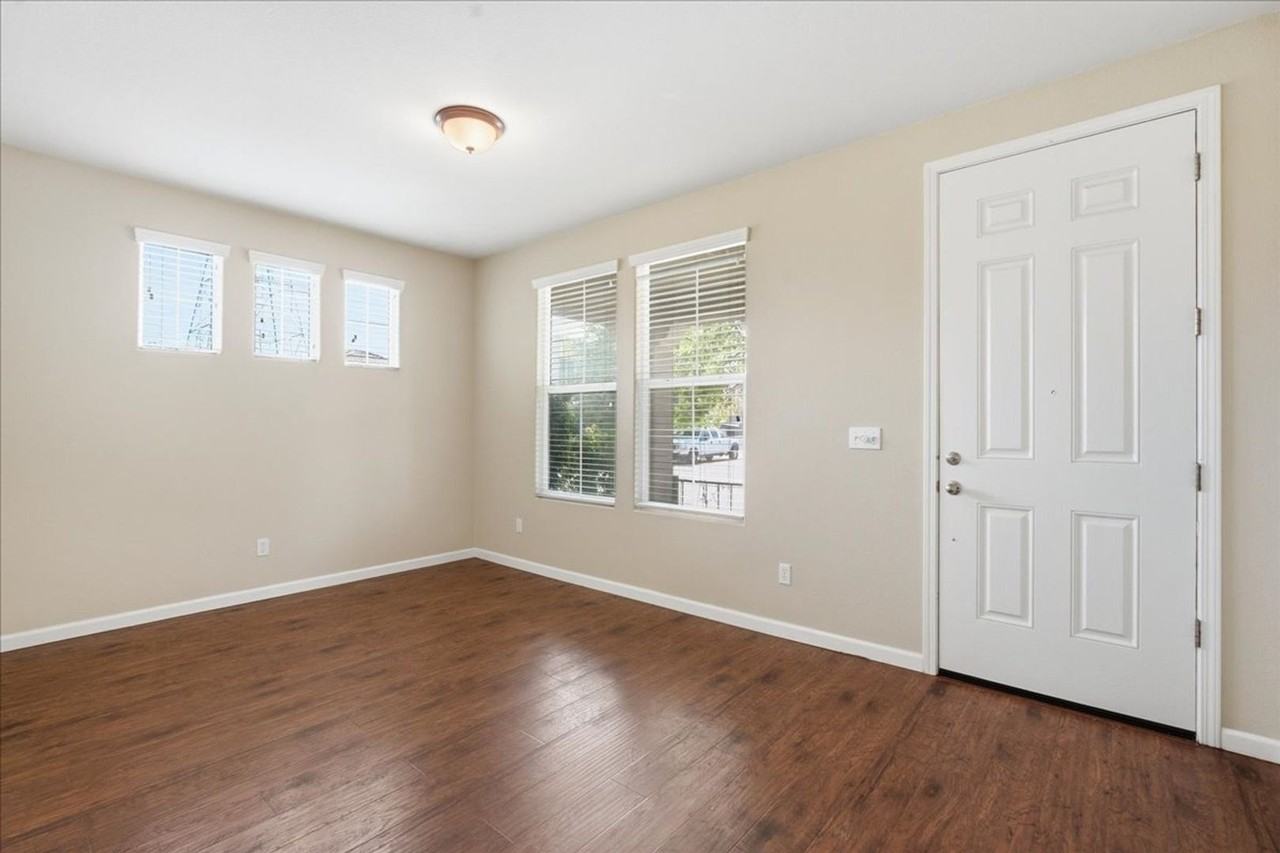 4143 Cahakia Pl - Photo 3 of 29