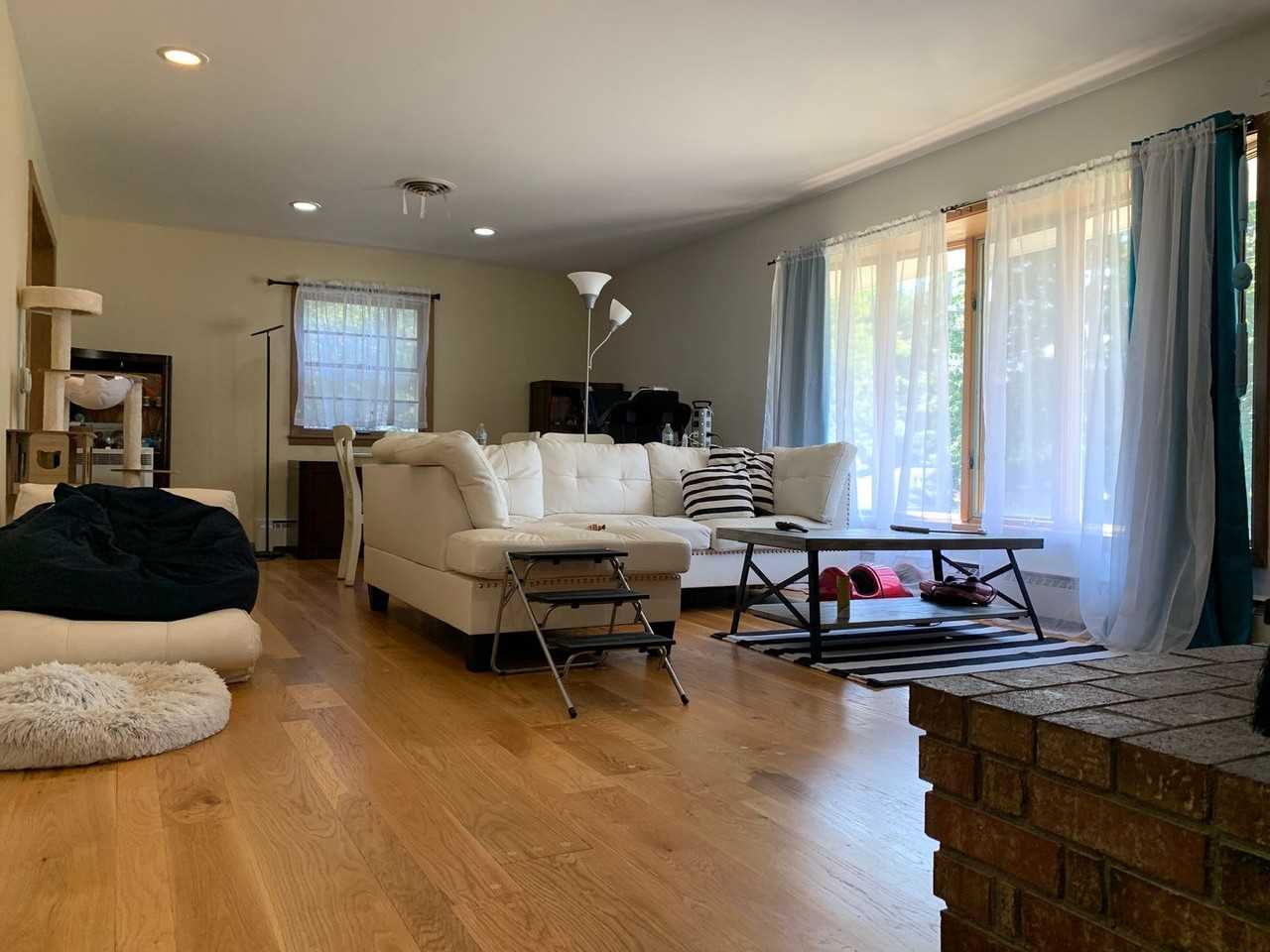 1738 Westhaven Dr - Photo 2 of 24