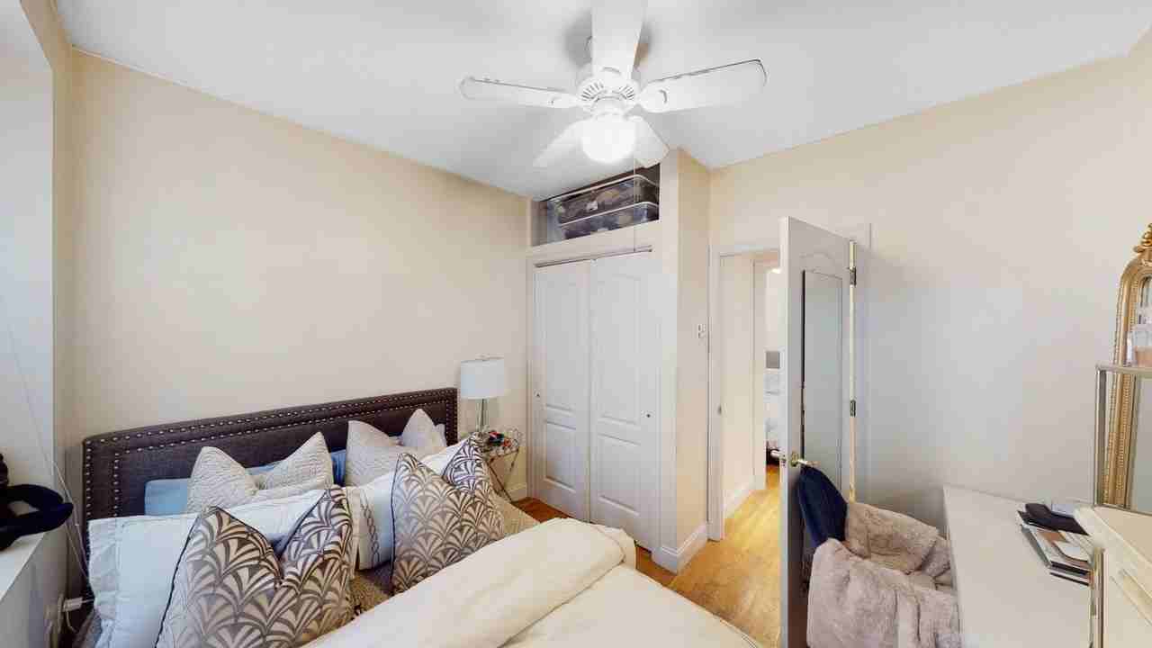 91 Prince St - Photo 2 of 14