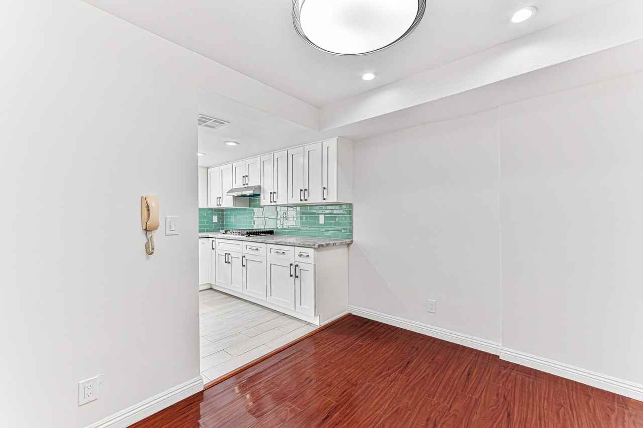 402 California St #B - Photo 7 of 42