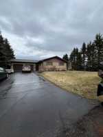 featured image of 2706 W 12th St