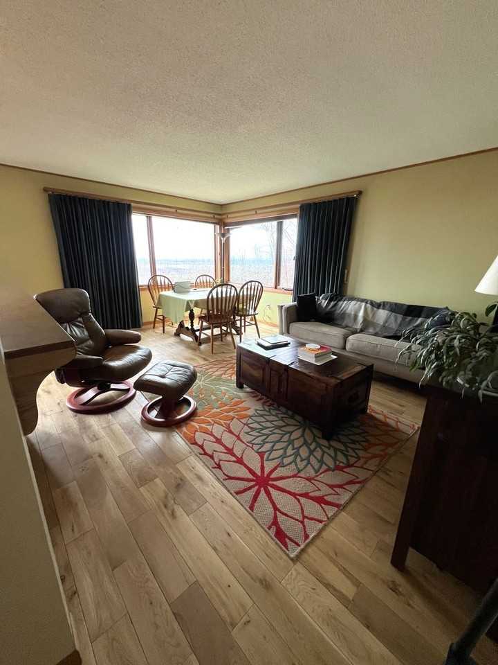 2706 W 12th St - Photo 6 of 19