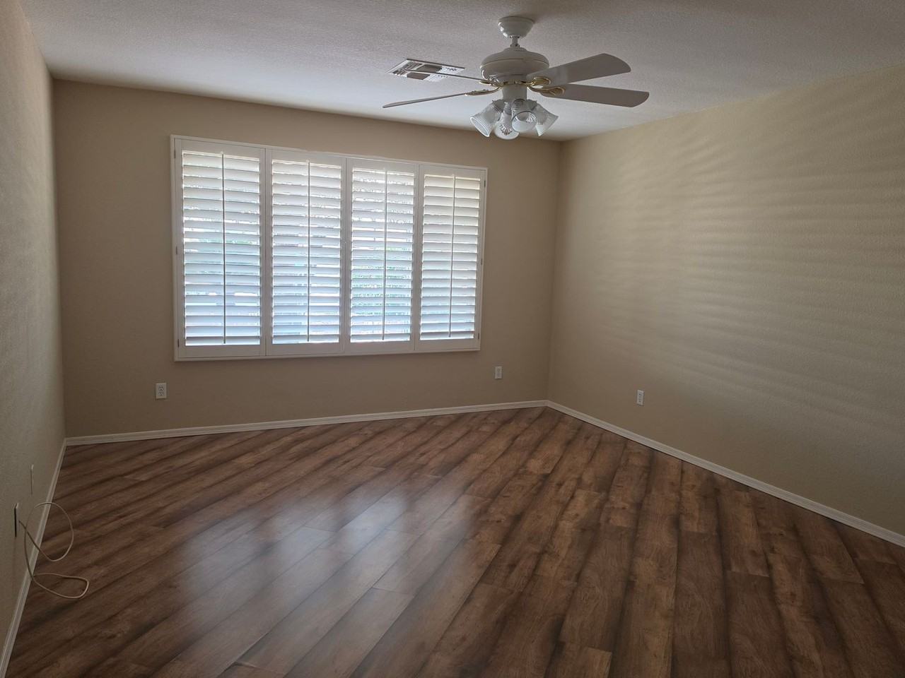 9137 E Diamond Dr - Photo 6 of 14