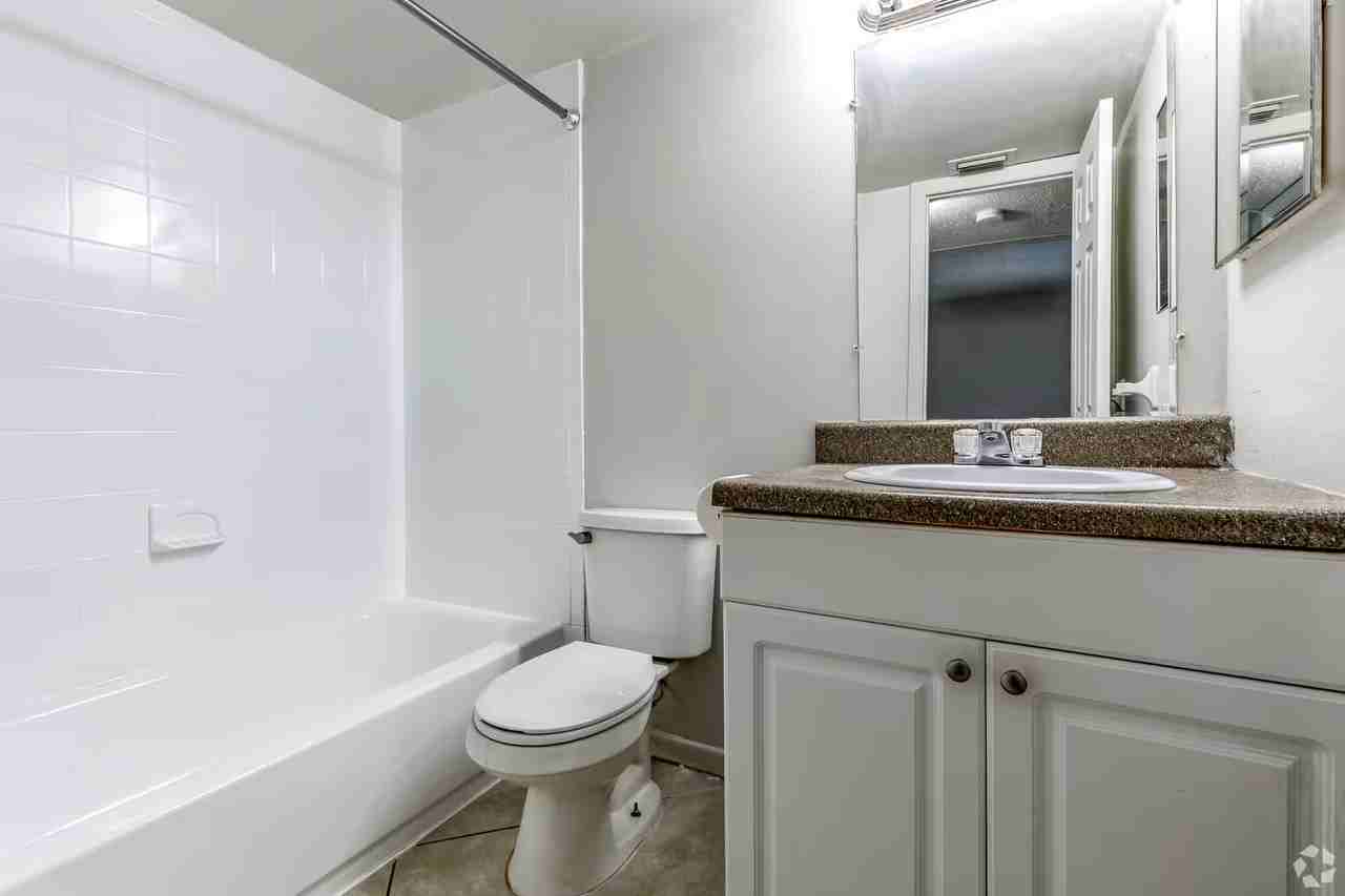 Lakeside Villa - Photo 2 of 12