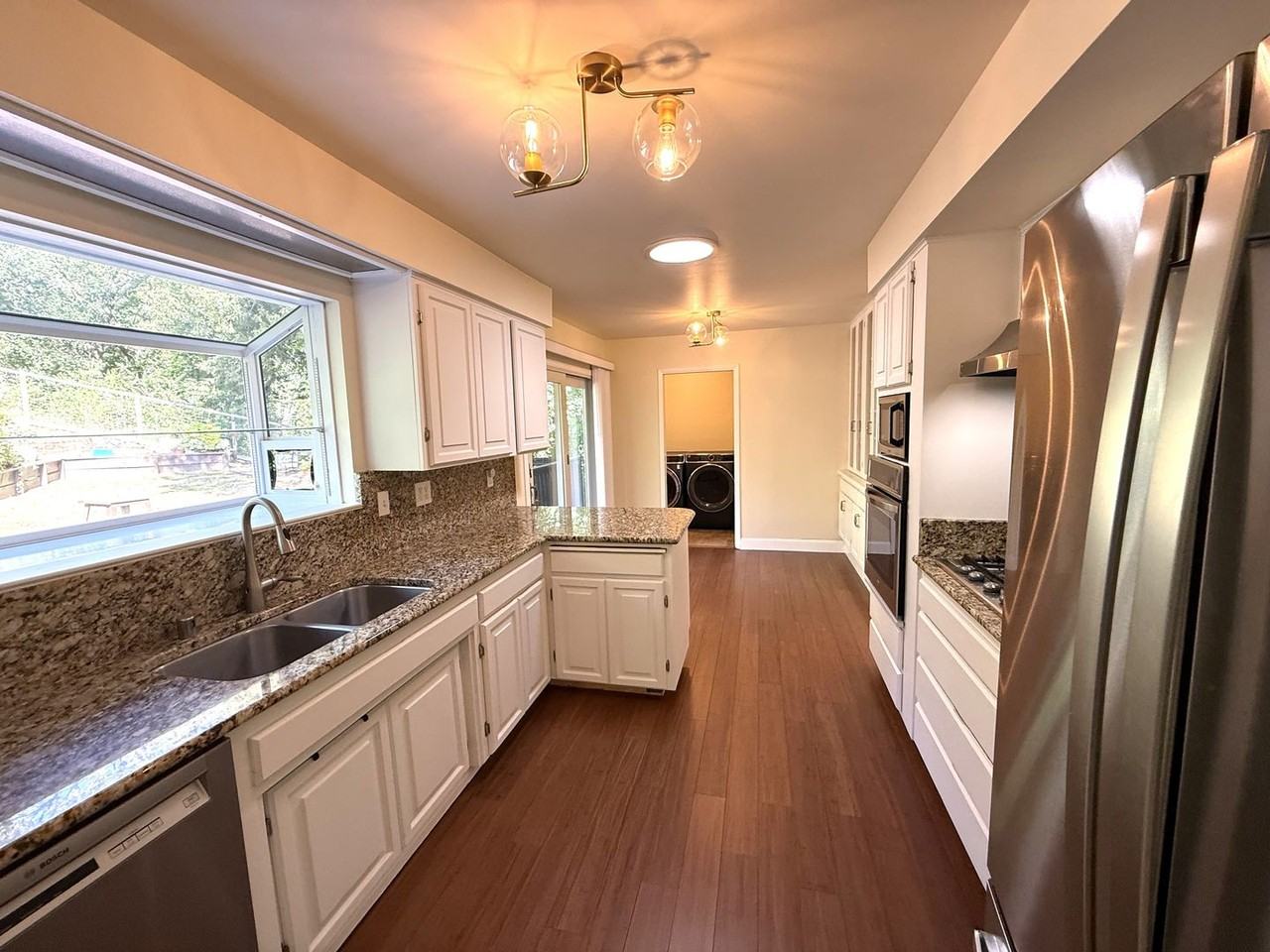 668 Tamalpais Ave - Photo 4 of 28