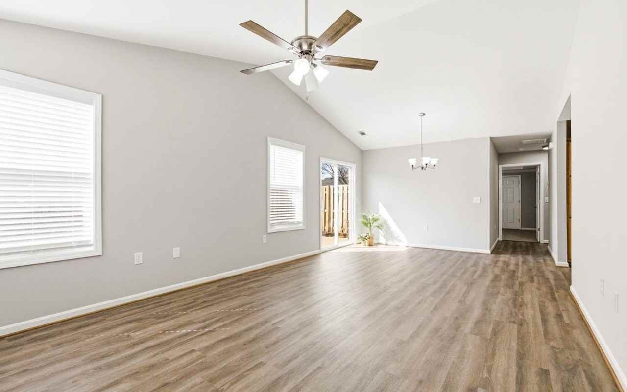 3707 Tuscany Valley Dr - Photo 3 of 31