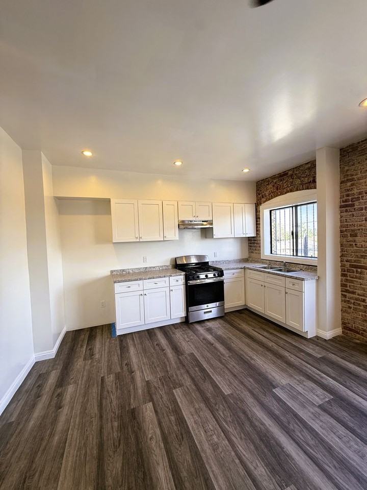 2195 Whittier Blvd & 772 S Boyle Ave. - Photo 5 of 44