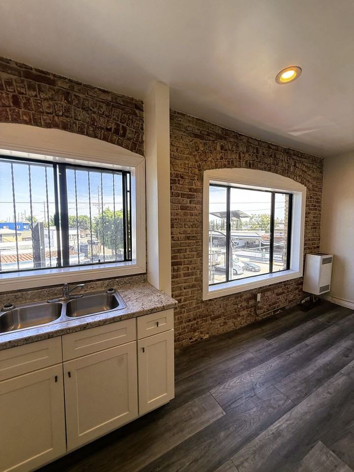 2195 Whittier Blvd & 772 S Boyle Ave. - Photo 7 of 44