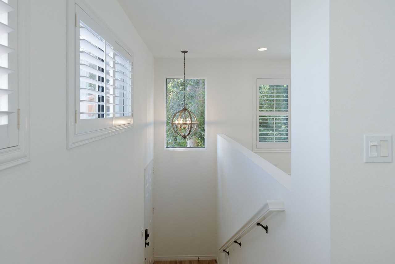 4450 Antigua Way - Photo 2 of 33