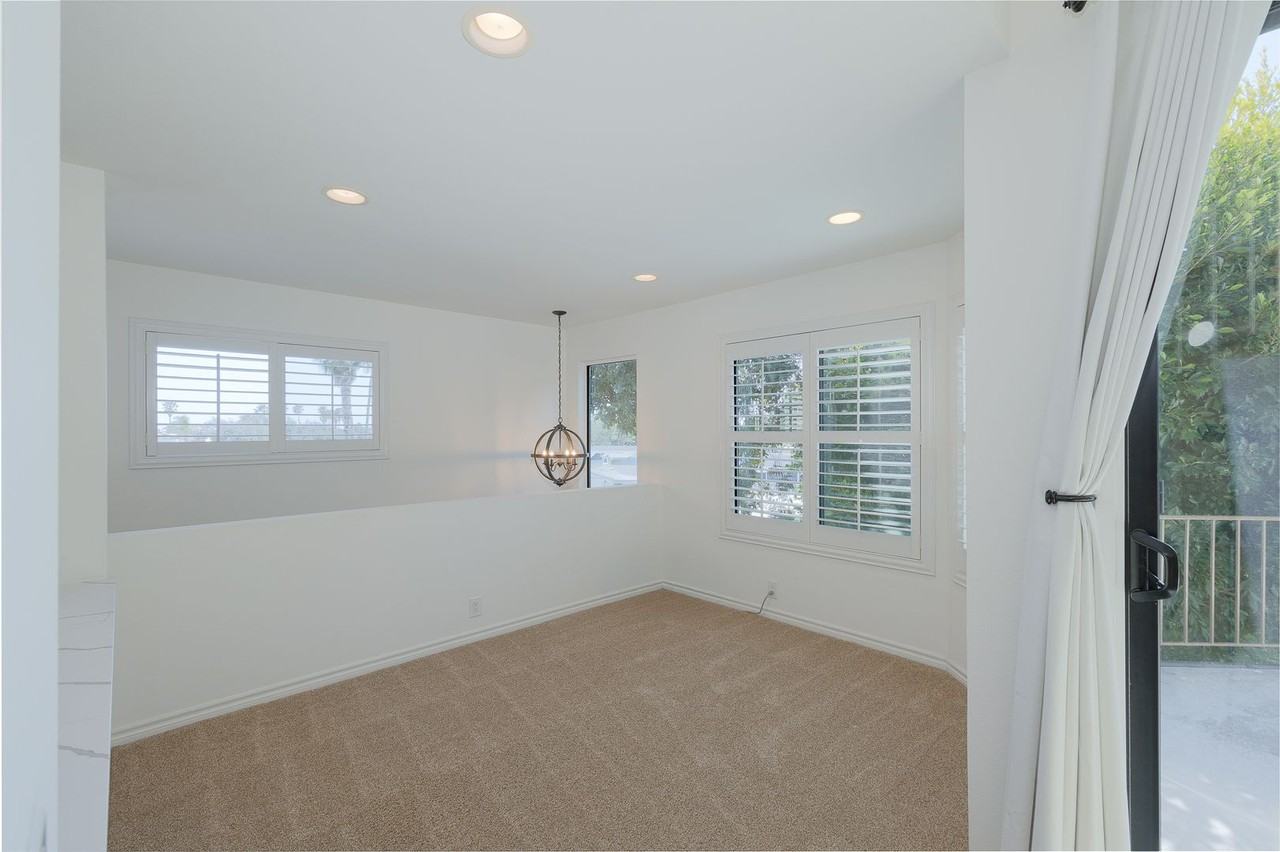 4450 Antigua Way - Photo 5 of 33