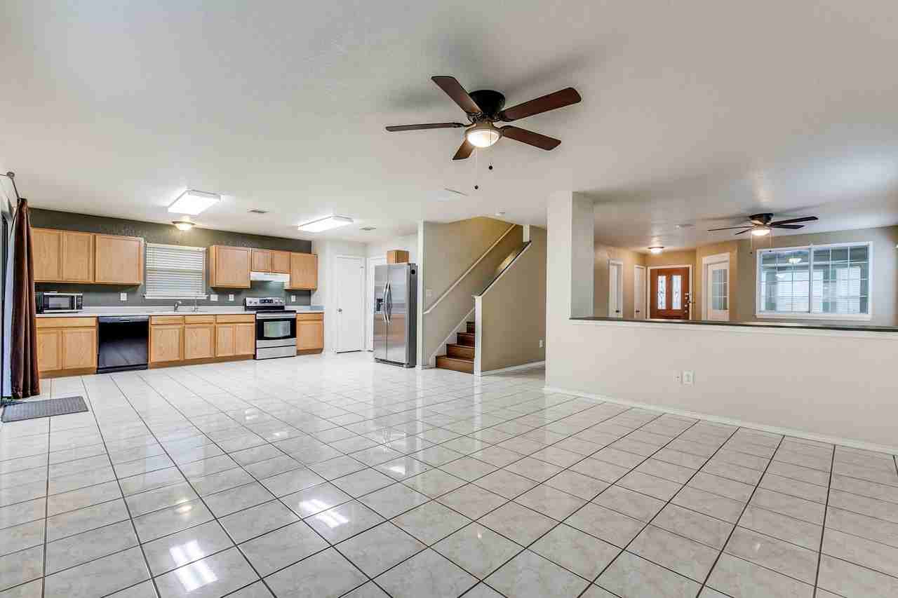 102 Cindy Lou Dr - Photo 6 of 25