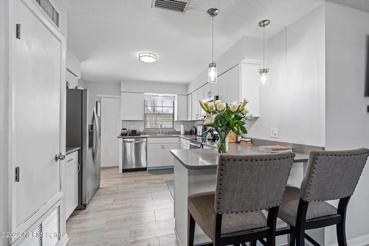 6263 Toyota Dr - Photo 7 of 12