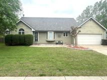 4111 Se Minnesota Ave - Photo 1 of 1