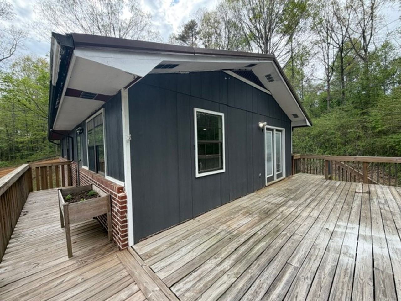 2340 Hines Valley Rd - Photo 6 of 20