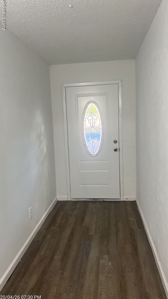 405 Bryan Dr - Photo 2 of 35