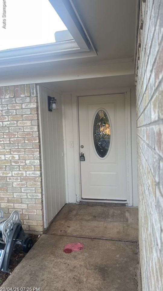 405 Bryan Dr - Photo 3 of 35