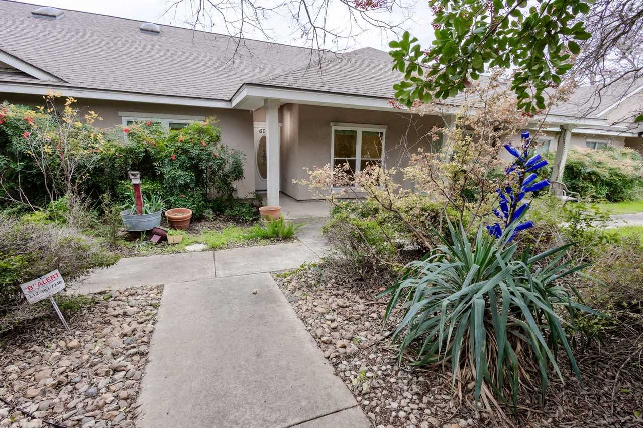 605 Burleson St - Photo 2 of 25