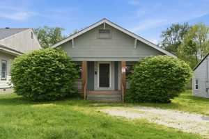 featured image of 2154 E Cairo St