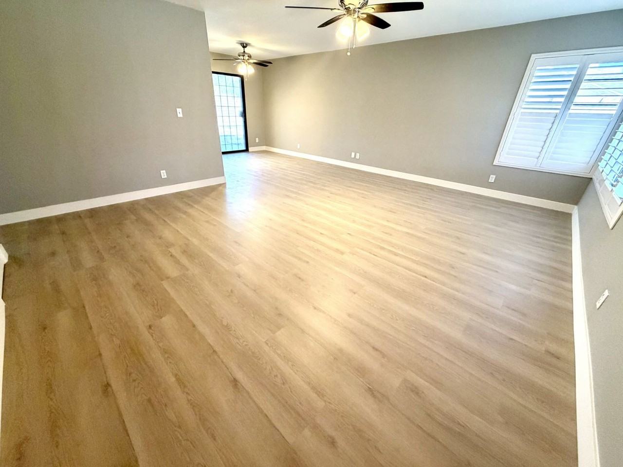 6990 Paddington Way - Photo 3 of 29