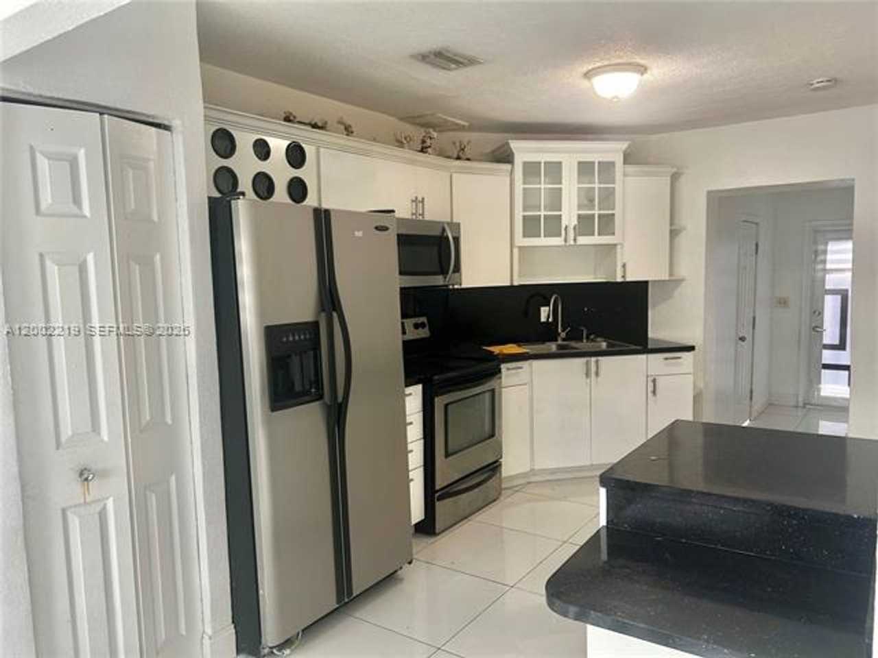 6550 W 8th Ave #1 - Photo 2 of 18