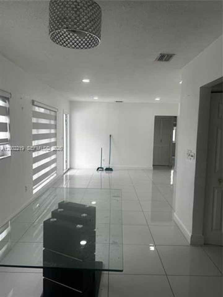 6550 W 8th Ave #1 - Photo 3 of 18
