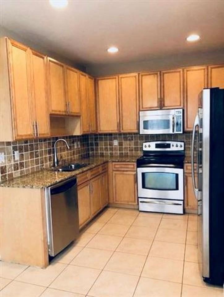 9715 9715 Darlington Place Pl th 9715 - Photo 2 of 6