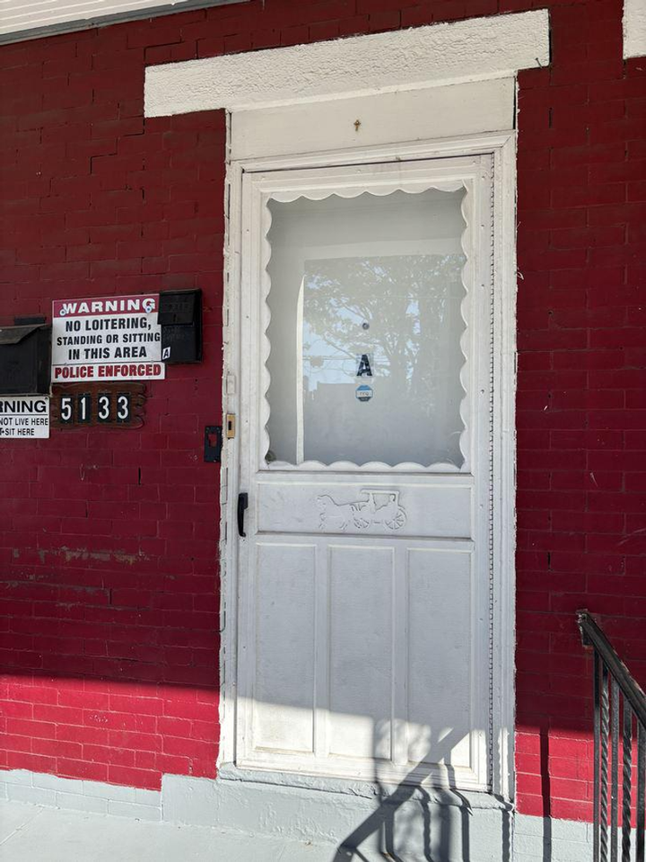 5133 Irving St #A - Photo 4 of 6