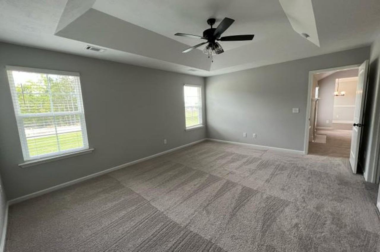 886 Goodale Dr - Photo 7 of 13