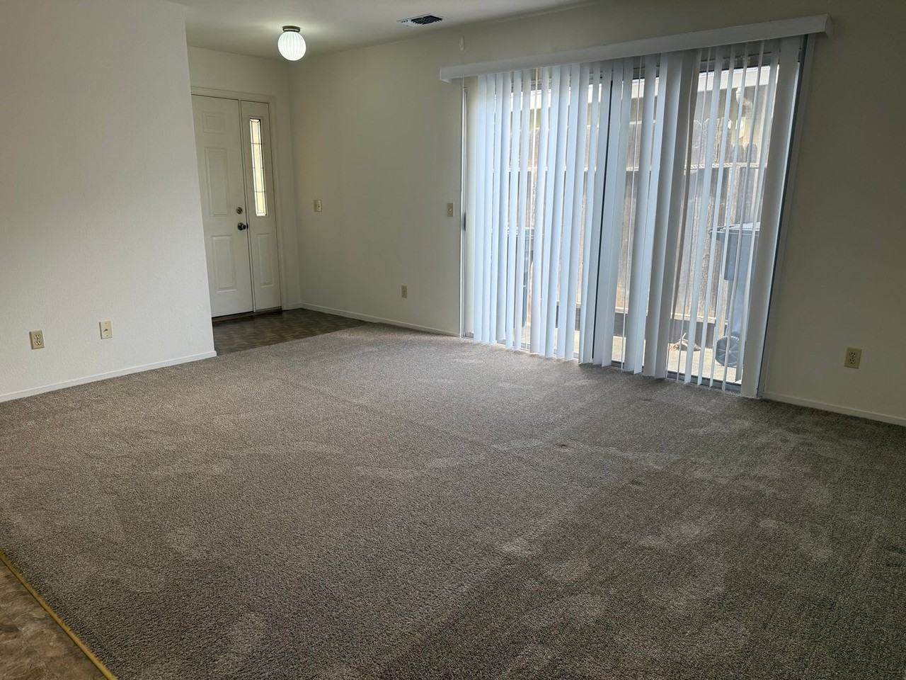 155 Finale Way - Photo 3 of 9