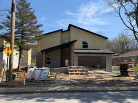 904 N Sang Ave - Photo 1 of 1