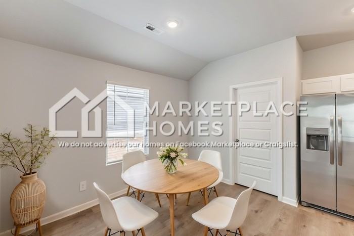 165 Olde Hearth Rd - Photo 7 of 24