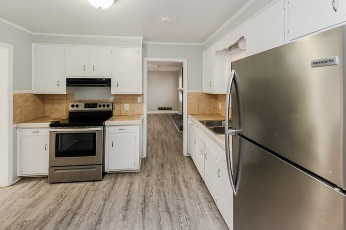 112 Tillbury Dr - Photo 6 of 9