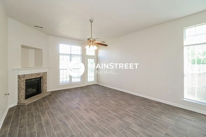 5852 Eaton Cv - Photo 4 of 18