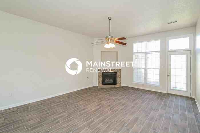 5852 Eaton Cv - Photo 5 of 18